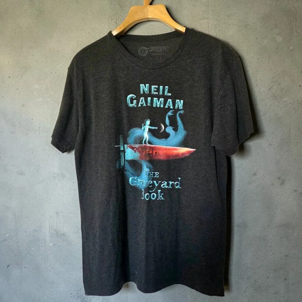 Neil Gaiman The Graveyard Book Graphic T-Shirt Mens Large Gray Out of Print Tee - Picture 2 of 10
